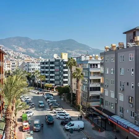 아파트 Cleopatra Beach 2 Bed