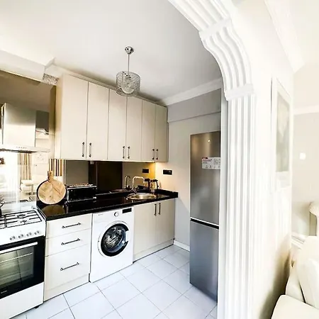 아파트 Cleopatra Beach 2 Bed 알란야