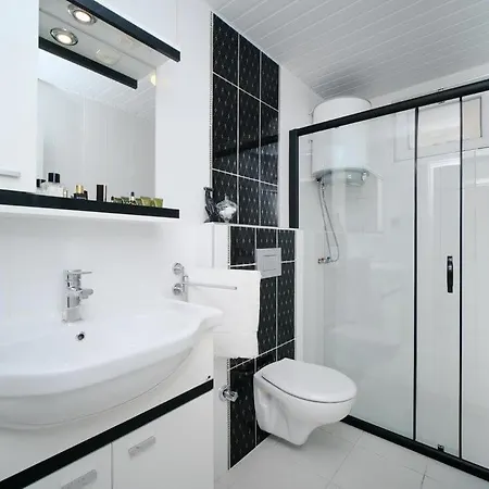 Cleopatra Beach 2 Bed Apartment Alanya